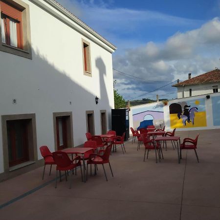 Mirador De Ribadiso Hostel Arzua Luaran gambar